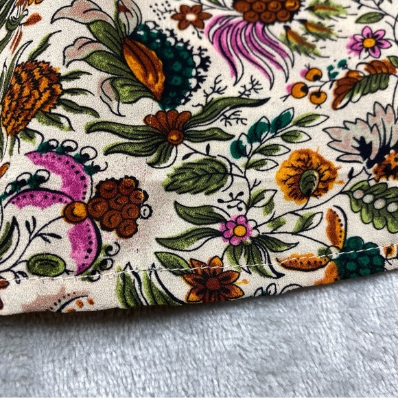 Maeve Smocked High Neck Ruffle Floral Print Blouse Size 10 - Picture 3 of 9